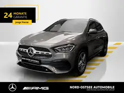 Mercedes-Benz GLA 200 d AMG KAMERA DISTRONIC MBUX SITZHEIZUNG