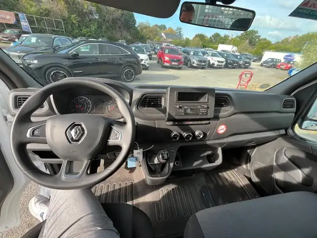 Renault Master view 7