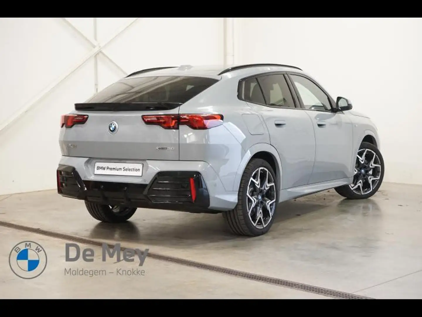 BMW iX2 iX2 xDrive30 Grijs - 2
