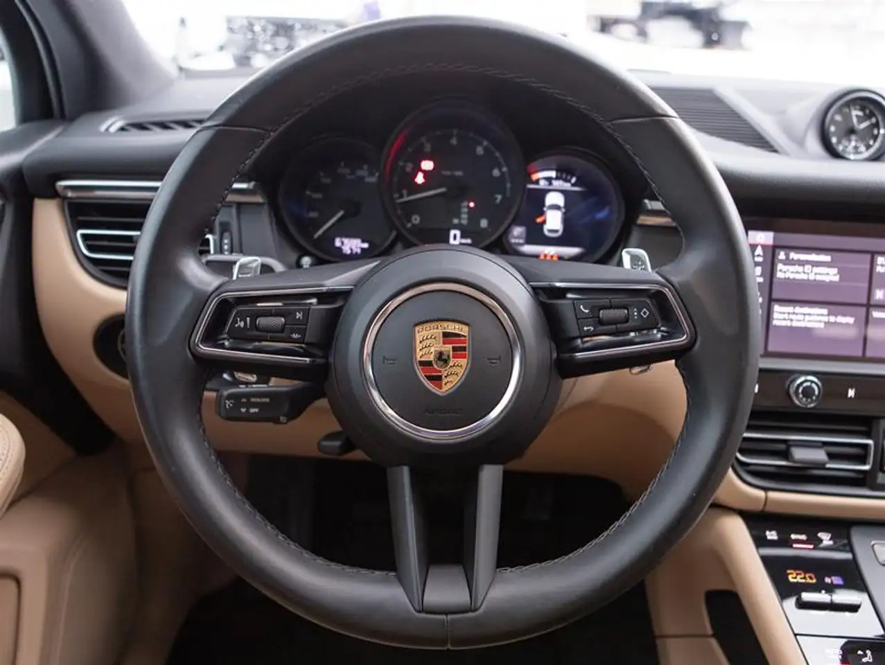 Porsche Macan снимка Porsche Macan