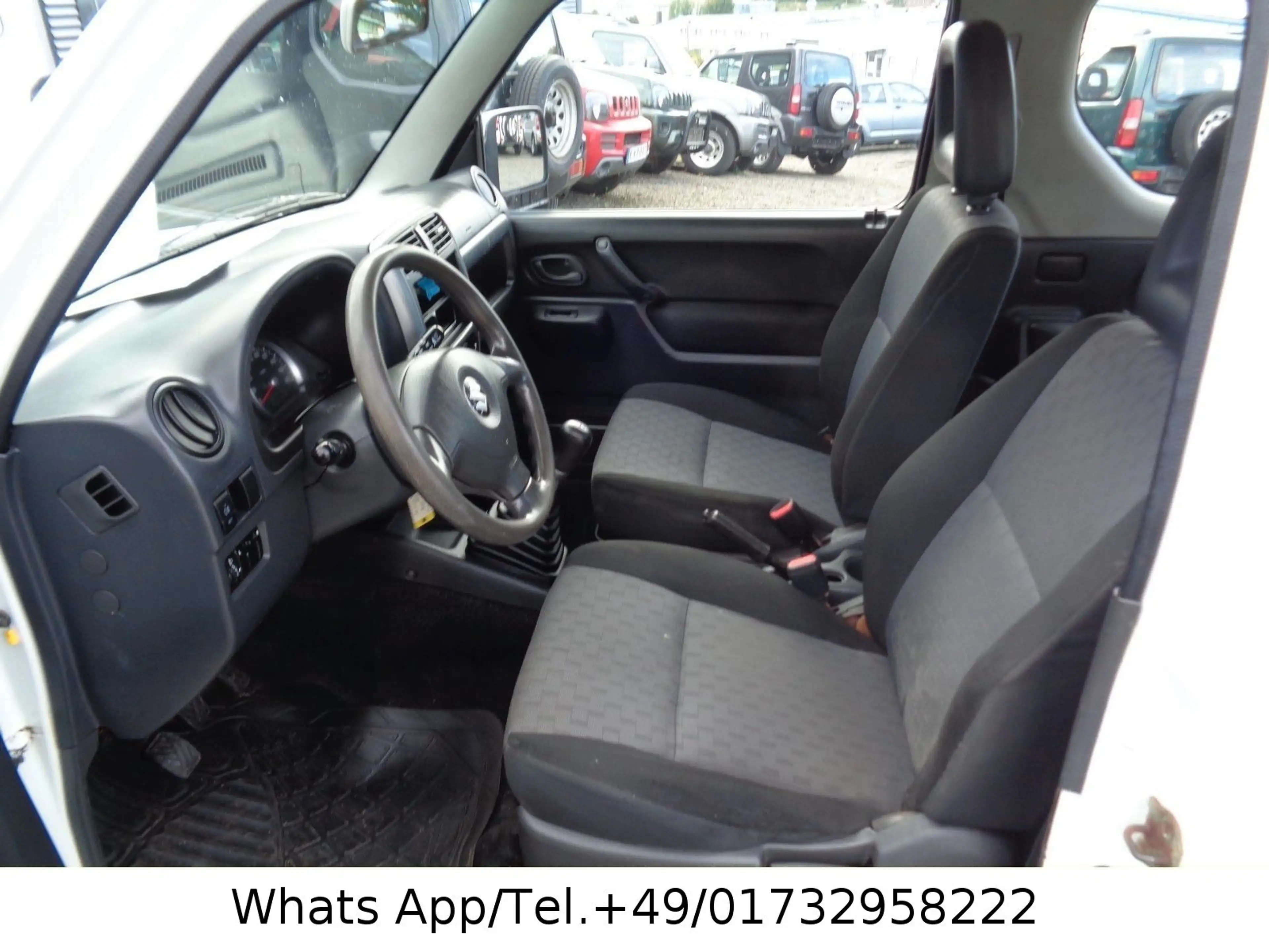 Suzuki Jimny 1.3 4WD Club"Tüv 11/26" — photo 7