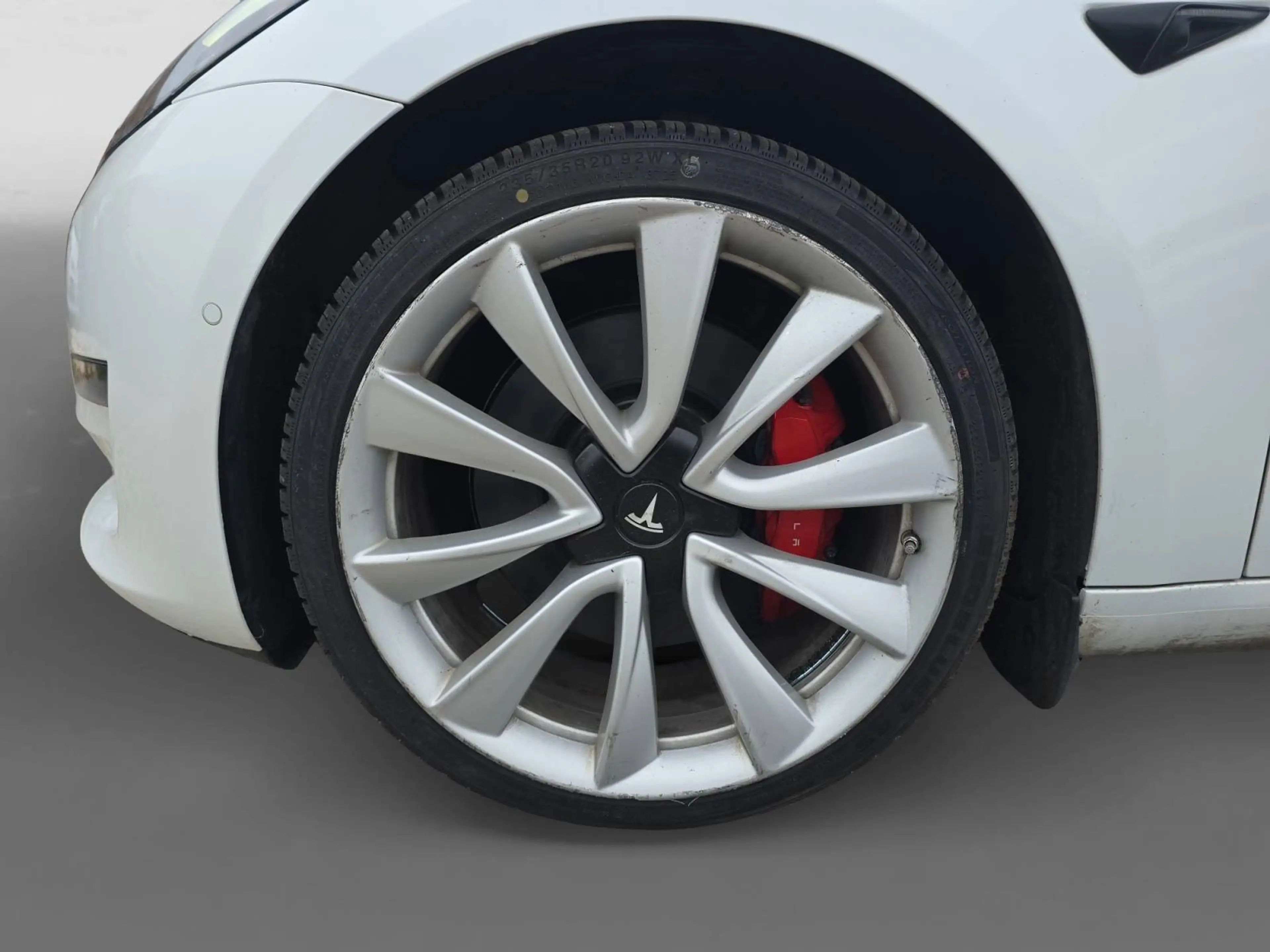 Tesla Model 3 Model 3 Performance — photo 14