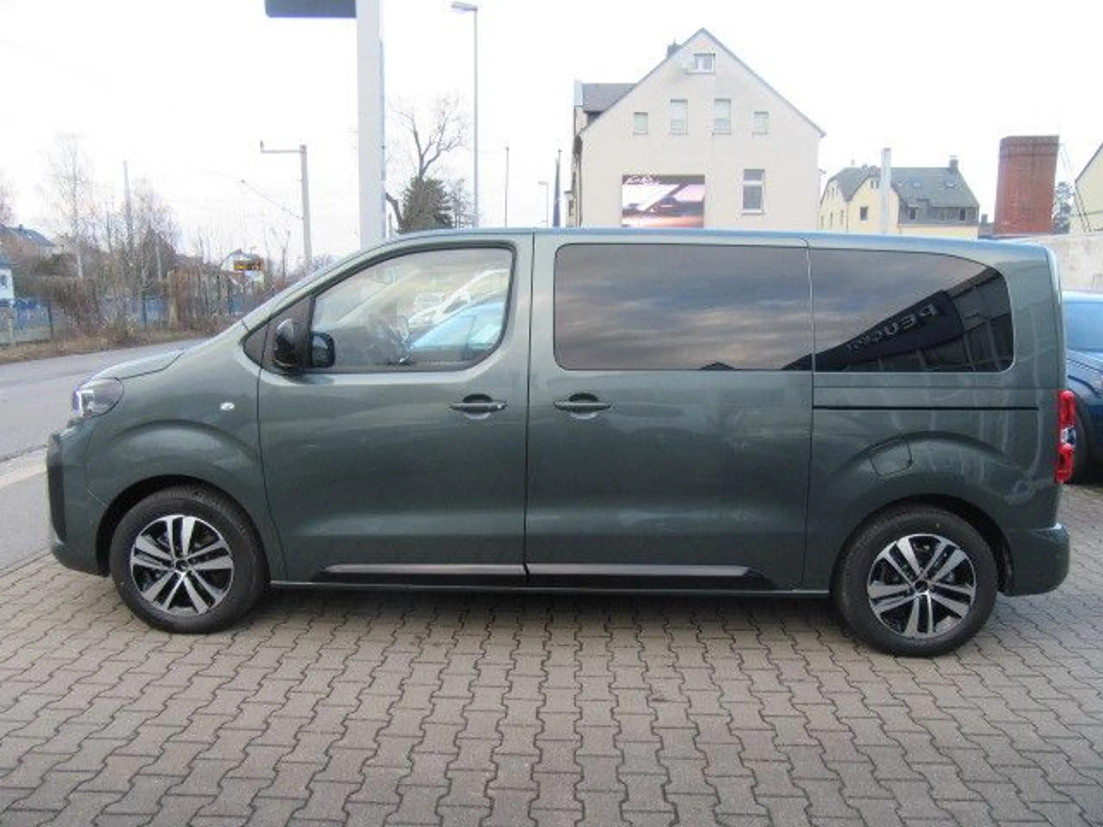 Citroen Spacetourer Spacetourer Plus M BHDi 180 EAT8*AHZ — photo 4