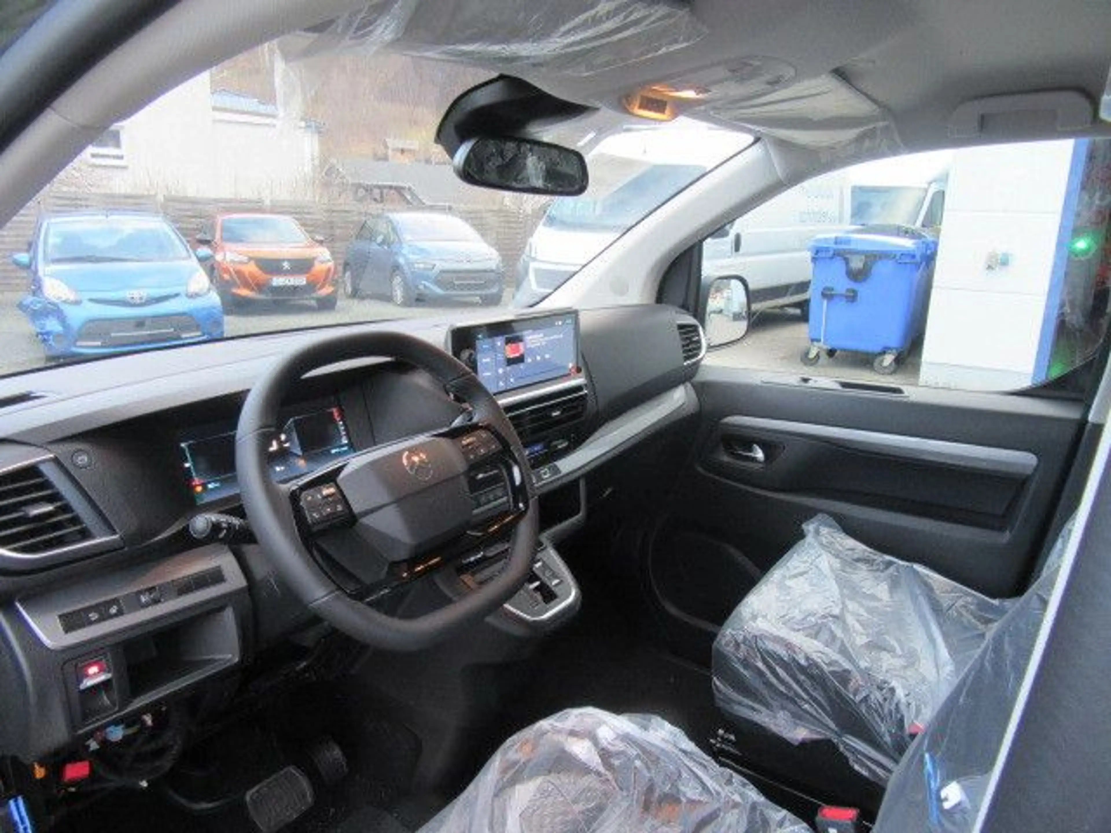 Citroen Spacetourer Spacetourer Plus M BHDi 180 EAT8*AHZ — photo 9