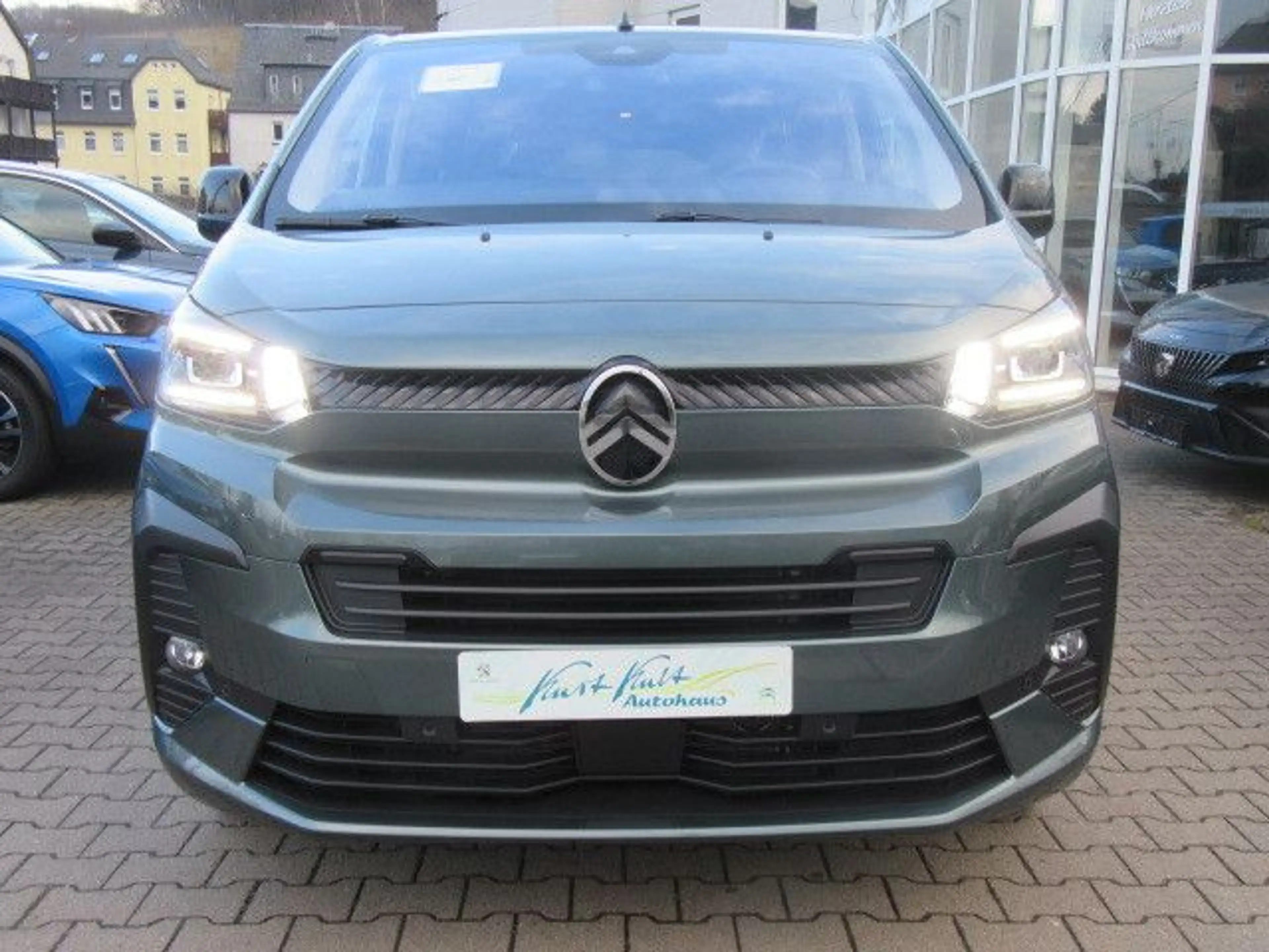 Citroen Spacetourer Spacetourer Plus M BHDi 180 EAT8*AHZ — photo 2