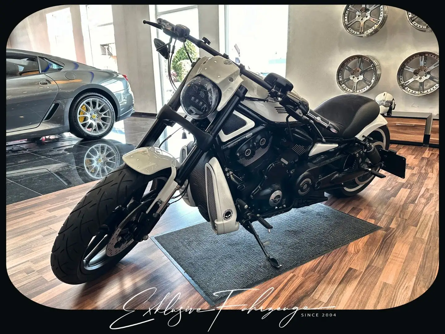 Harley-Davidson VRSCDX |300er | Airride |Custom Blanc - 1