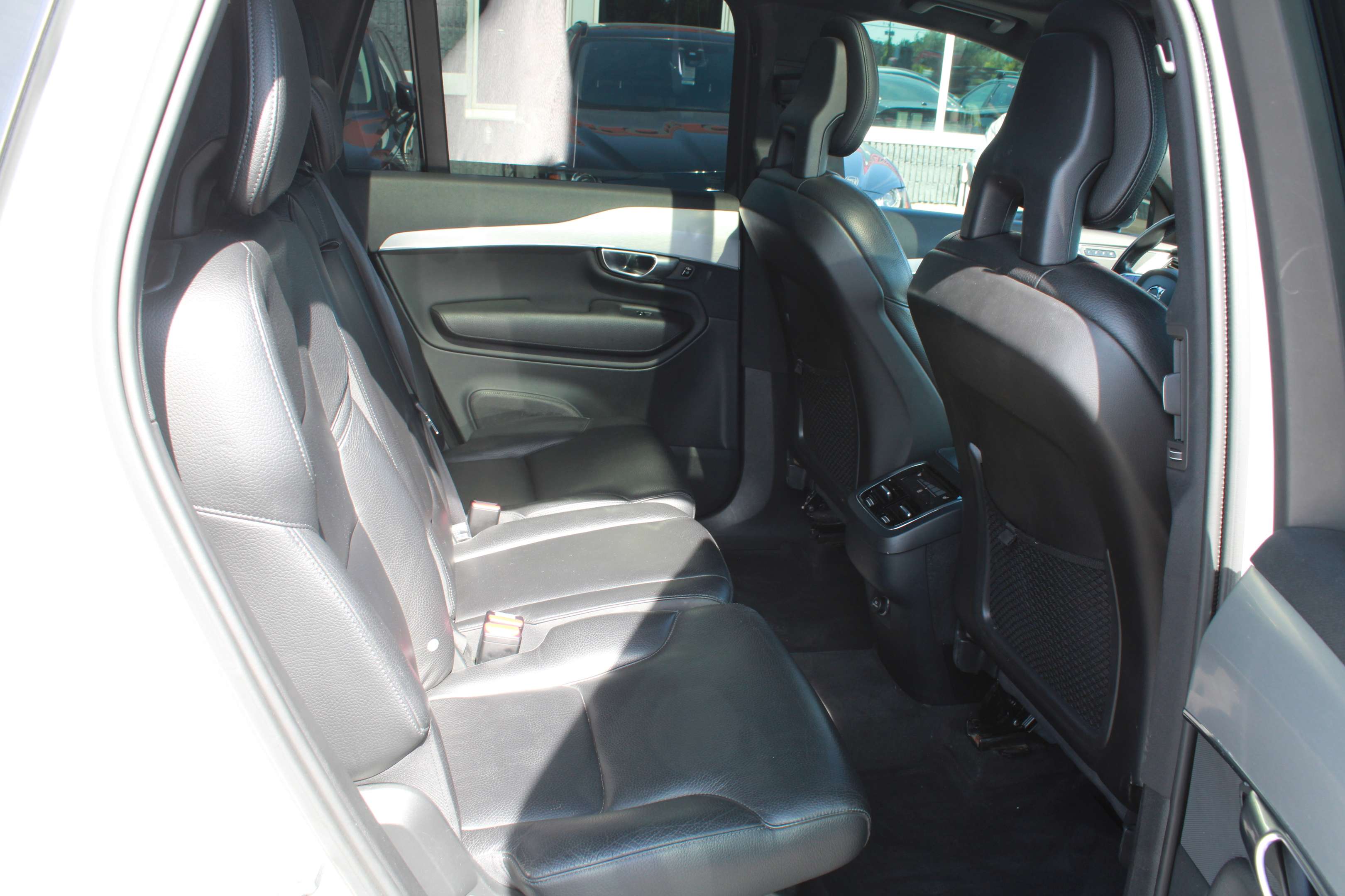 2018 Volvo XC90 T6 AWD Momentum, NAVIGATION, CUIR, MAGS, A/C thumb 42
