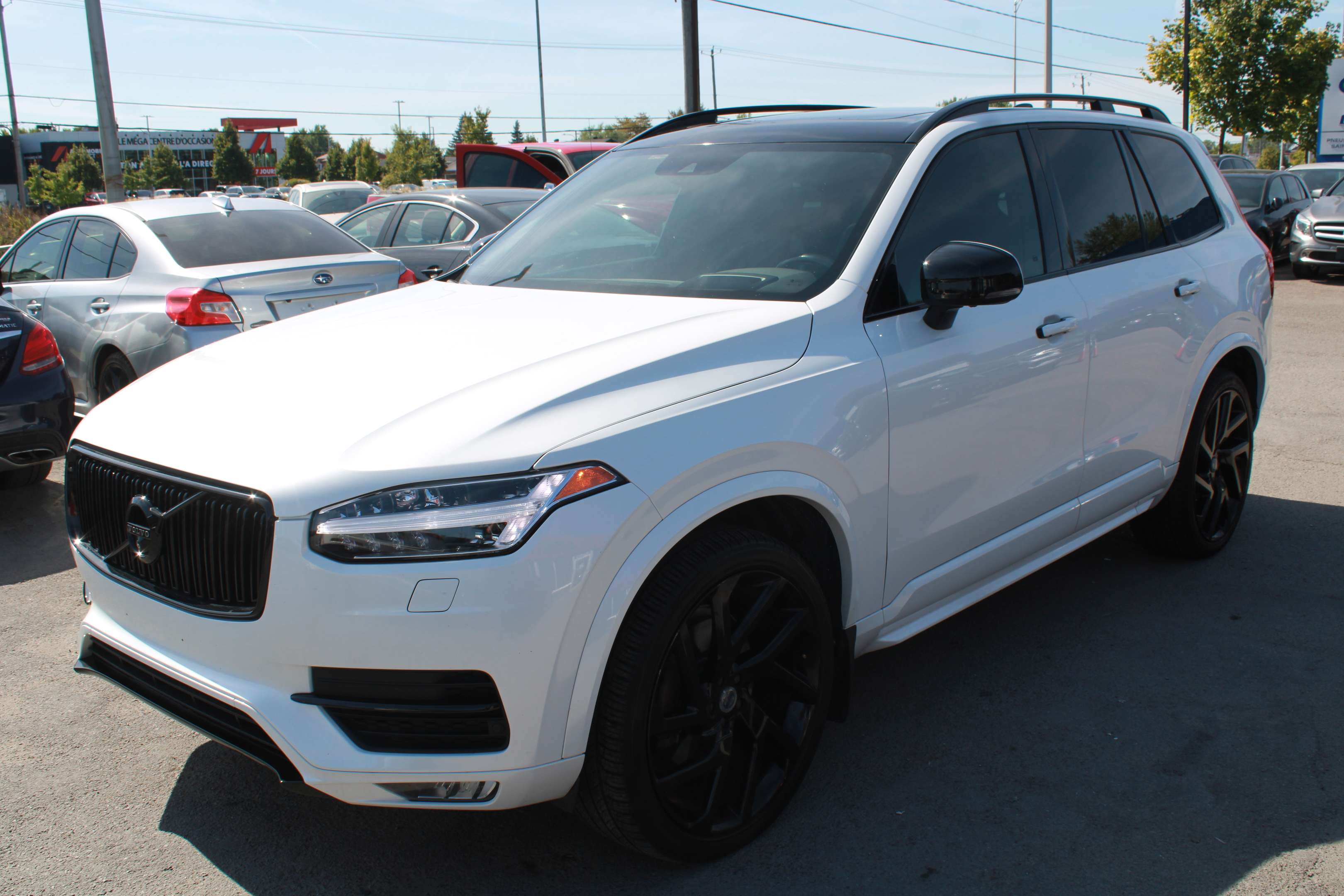 2018 Volvo XC90 T6 AWD Momentum, NAVIGATION, CUIR, MAGS, A/C alt 2