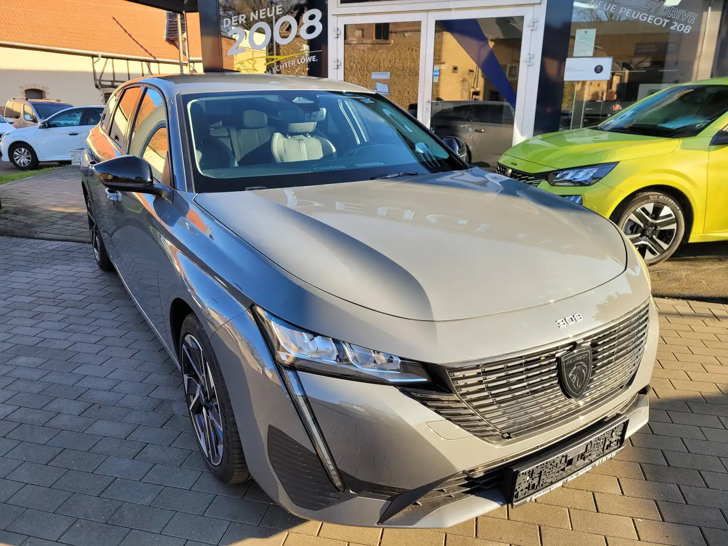 Peugeot 308 Allure-LM-Ganzjahresr.-Full LED-NAV-ACC-RFK180° Grau - 2