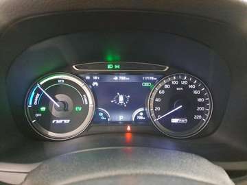 Niro PHEV 1.6 GDi Fusion DCT (EU6d-TEMP)