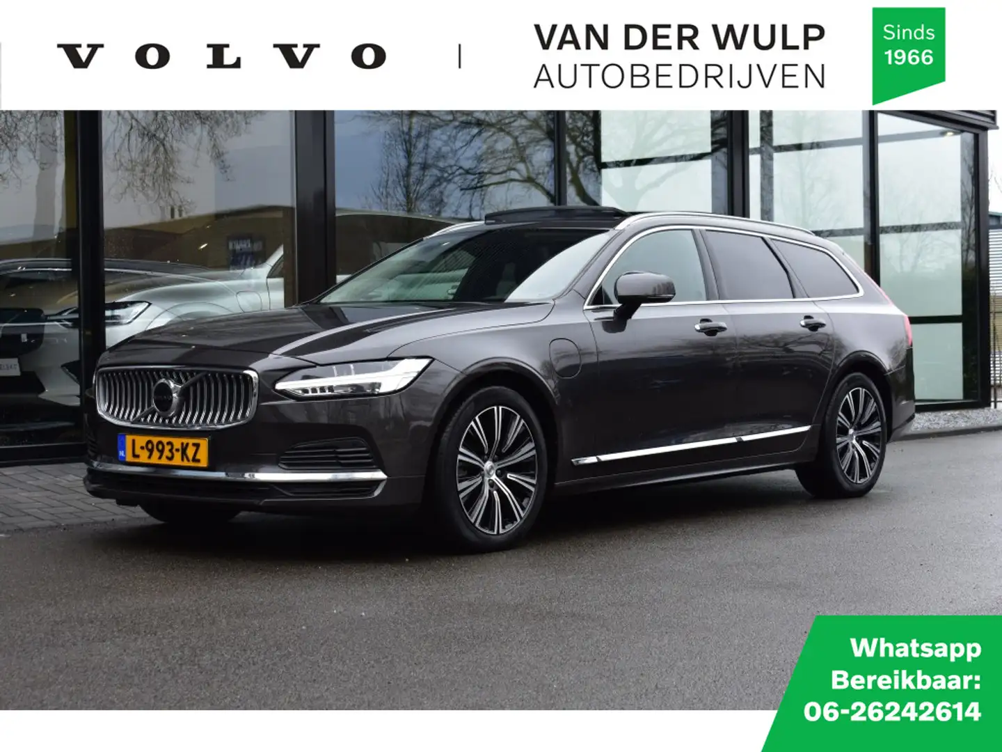 Volvo V90 T8 390pk AWD Inscription | Trekhaak | Schuifdak | Grijs - 1