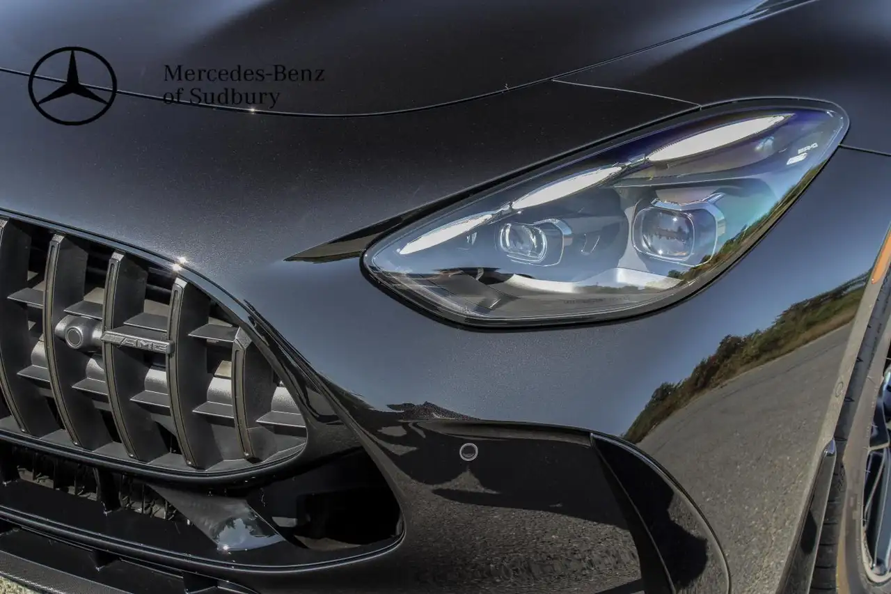 Mercedes-Benz AMG GT снимка Mercedes-Benz AMG GT