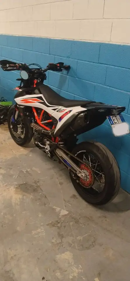KTM 690 SMC R