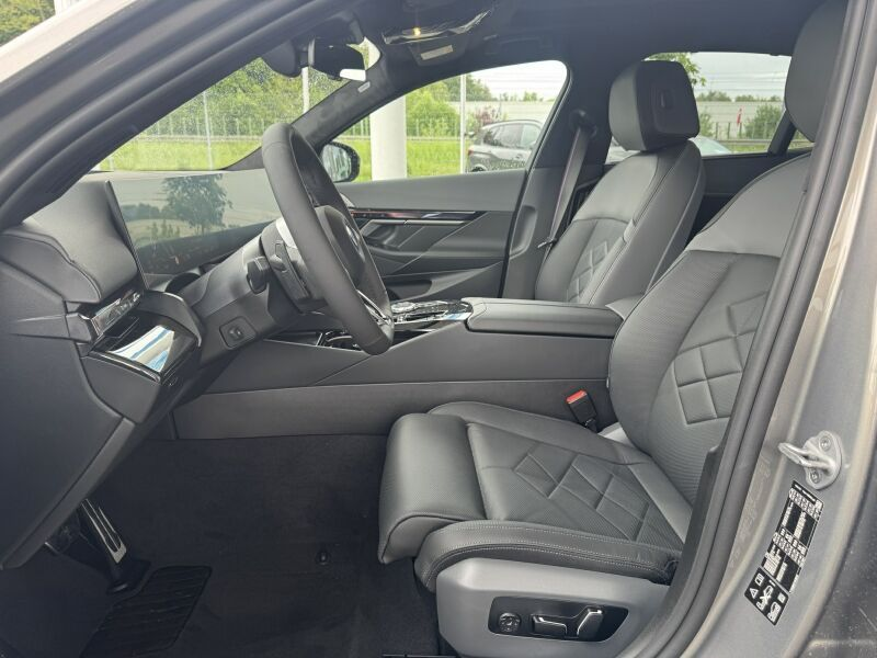 BMW 540 xd Limousine ''TOP AUSSTATTUNG'' — photo 6