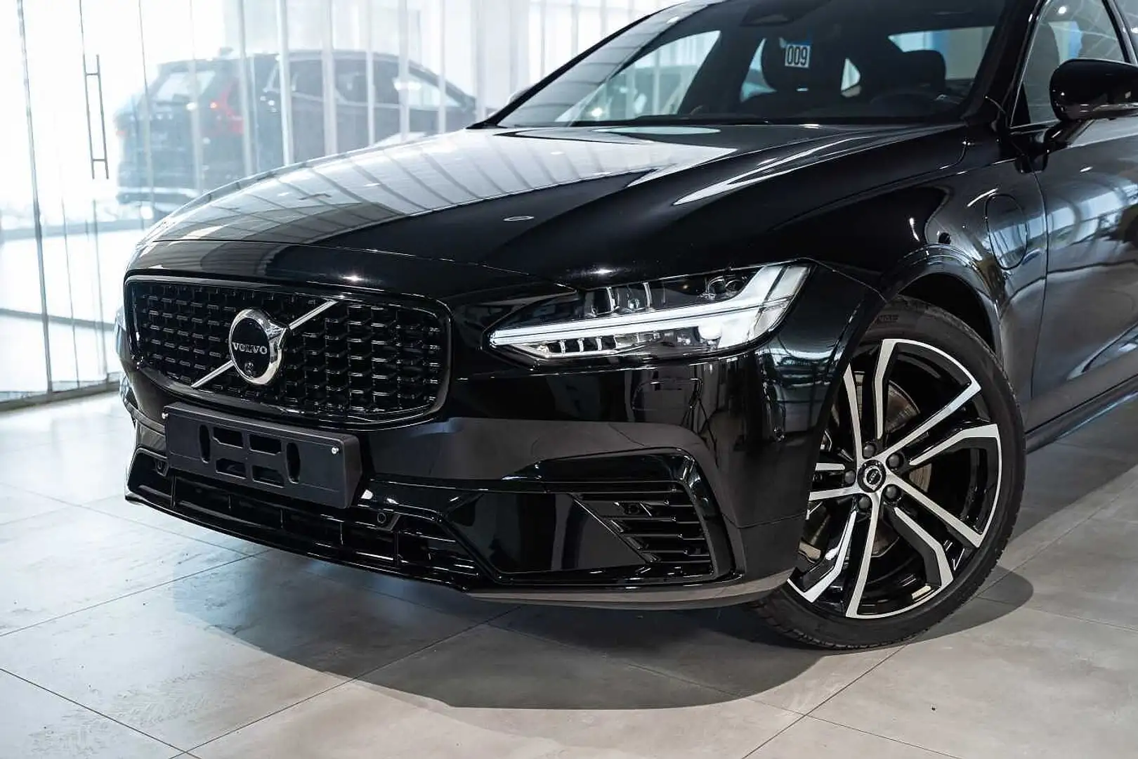 Volvo S90 Ultimate Dark, T8 AWD plug-in hybrid Zwart - 2