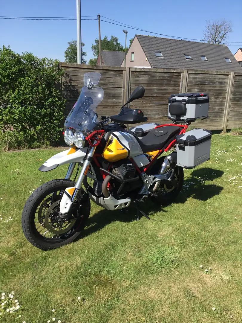 Moto Guzzi V 85 TT V85 TT Evocative Alb - 1