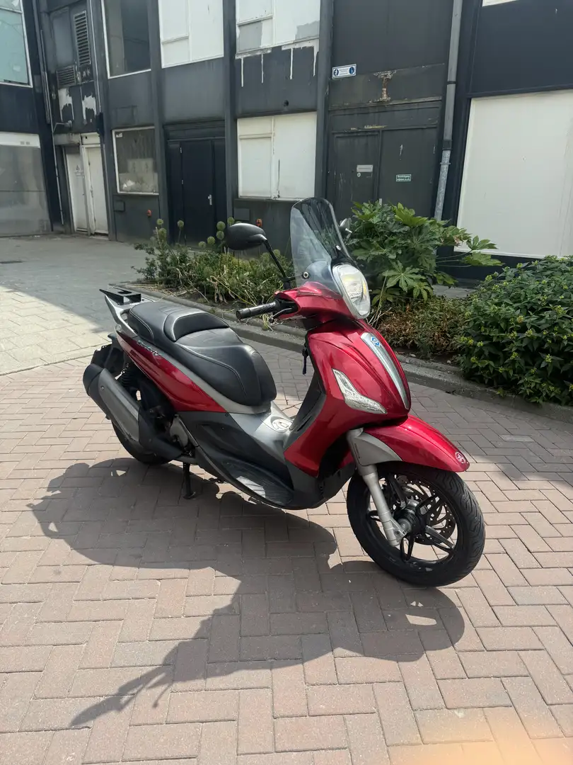 Piaggio Beverly 350 Abs Rouge - 1