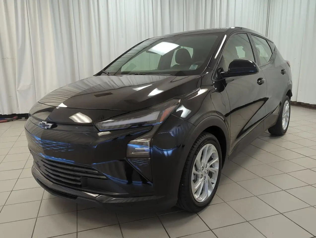Chevrolet Bolt photo Chevrolet Bolt