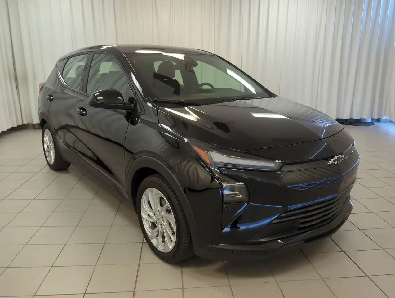 Chevrolet Bolt photo Chevrolet Bolt