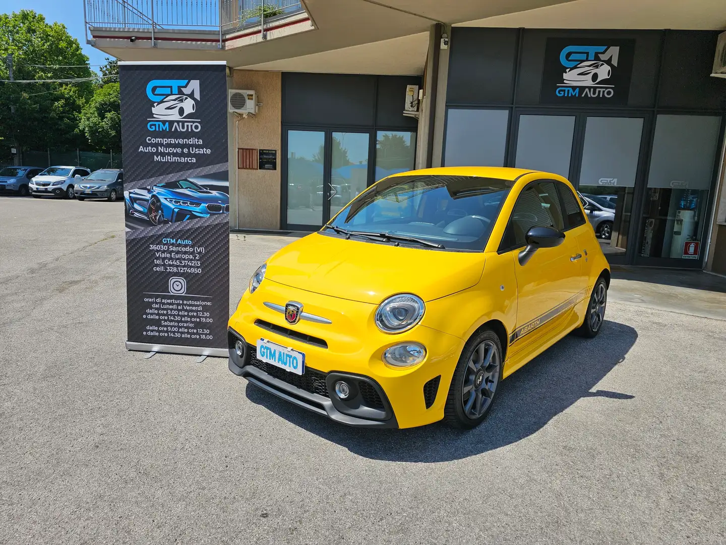 Abarth 595 Jaune - 1