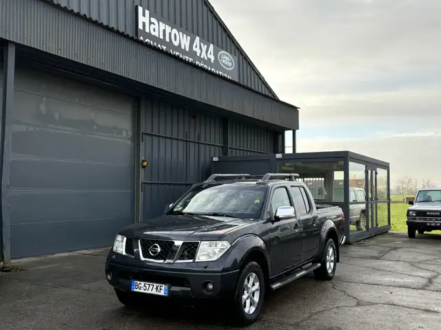 Nissan Navara 2.5 dCi 171 ch Double Cab Confort A