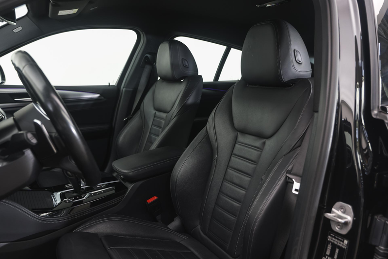 BMW X4 xDrive20i M Sport Automaat / Sportstoelen / M Spor — photo 9