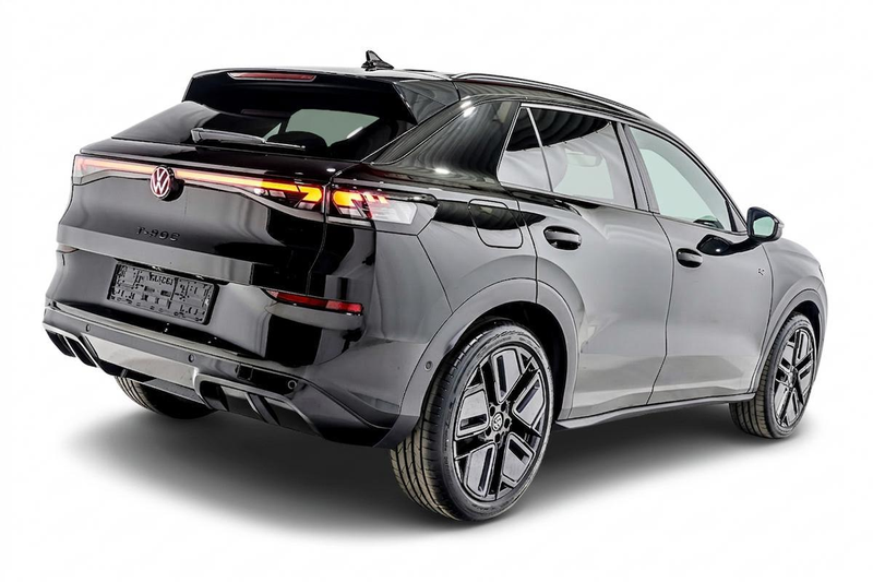 Volkswagen T-Roc NEW MODEL!! 1.5 eTSI 150 DSG R-LINE LED GPS ACC — photo 3
