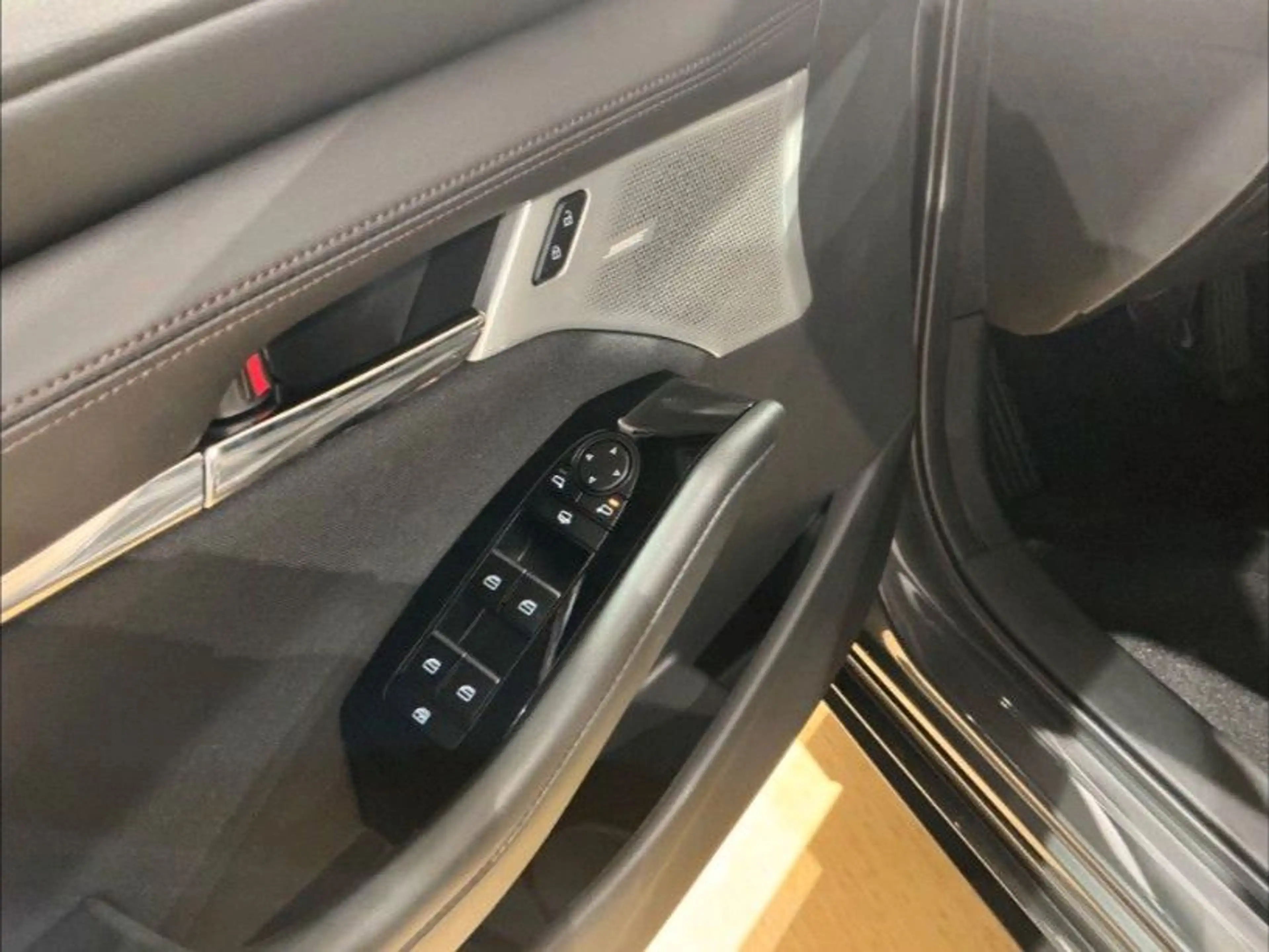 Mazda 3 Lim. 5-trg. Exclusive-Line*SHZ*LHZ*BOSE* — photo 11