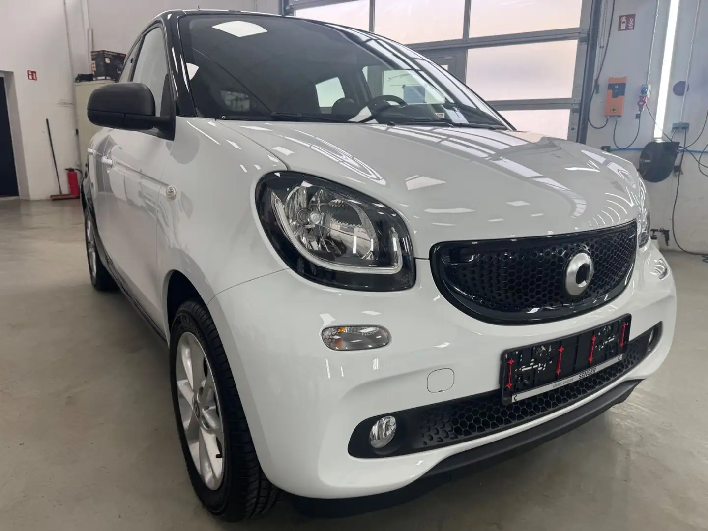 smart forFour Passion Einparkhilfe Sitzhzg. Garantie Weiß - 1