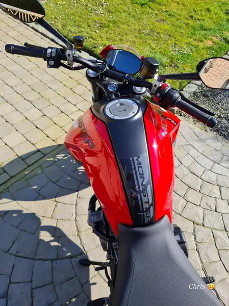 Ducati Monster 937 - foto 5