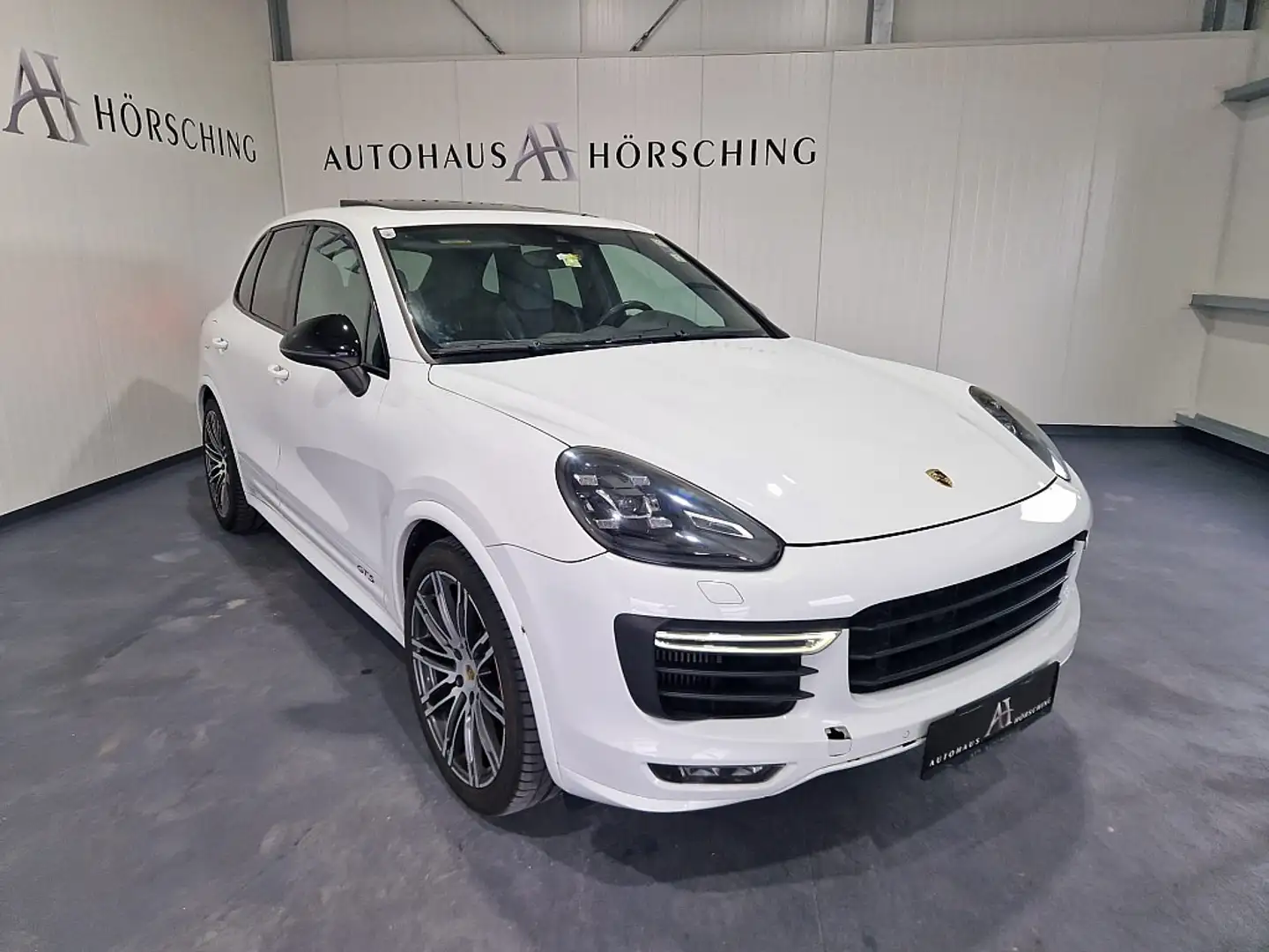 Porsche Cayenne II GTS Aut. Weiß - 1