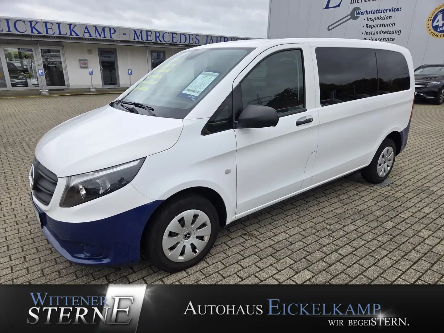 Mercedes-Benz Vito Vito 114 9G Tourer P kompakt NAVI AHK STH RFK LIEG Weiß - 1