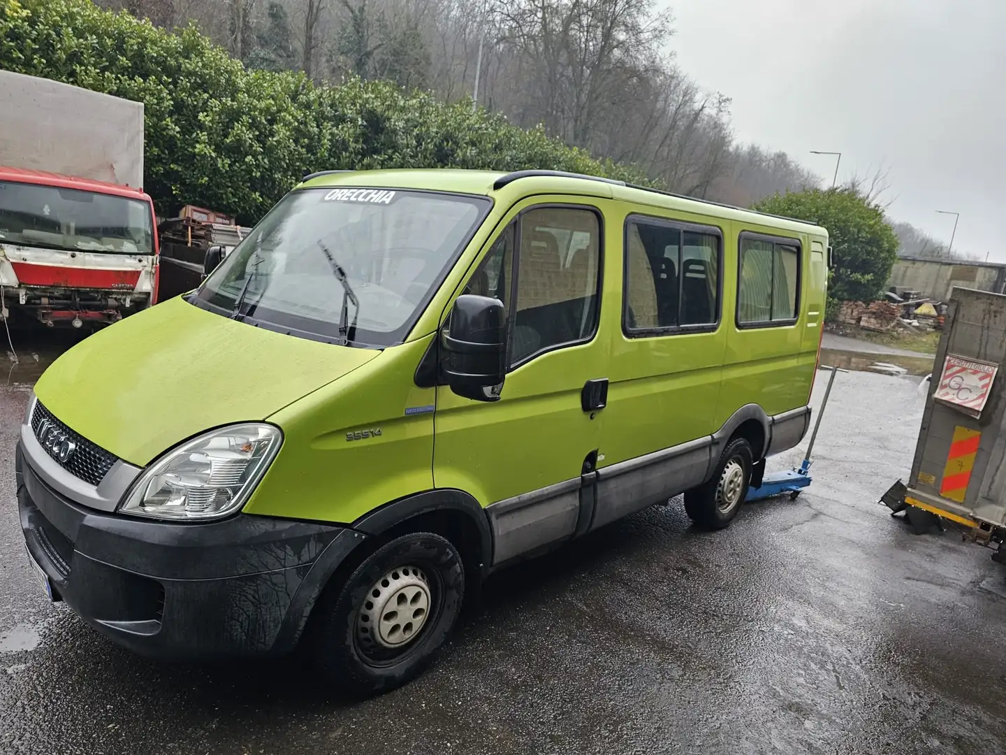 Iveco Daily 2300 Verde - 2