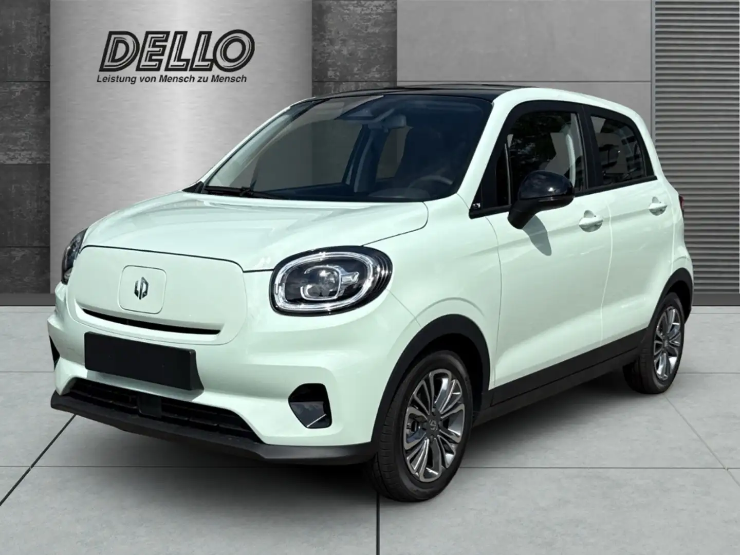 Leapmotor T03 70 kW BEV Panorama Navi ACC Klimaautom Fahrerprof Vert - 1