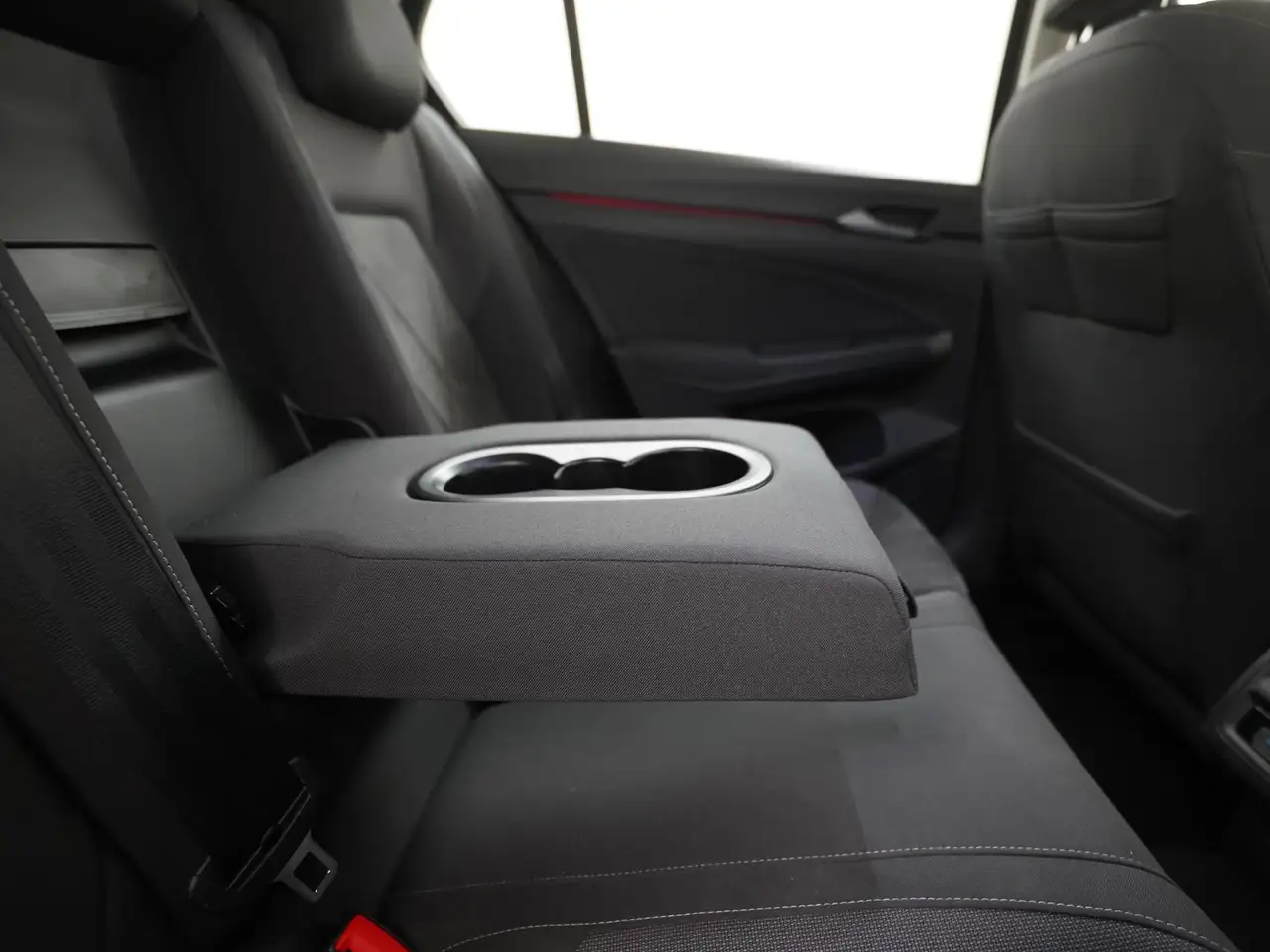 Volkswagen Golf 1.5 eTSI Style DSG 150PK Schuifdak Zondag Op, миниатюра 29