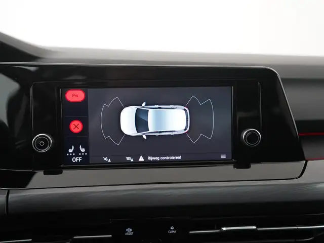 Volkswagen Golf view 20
