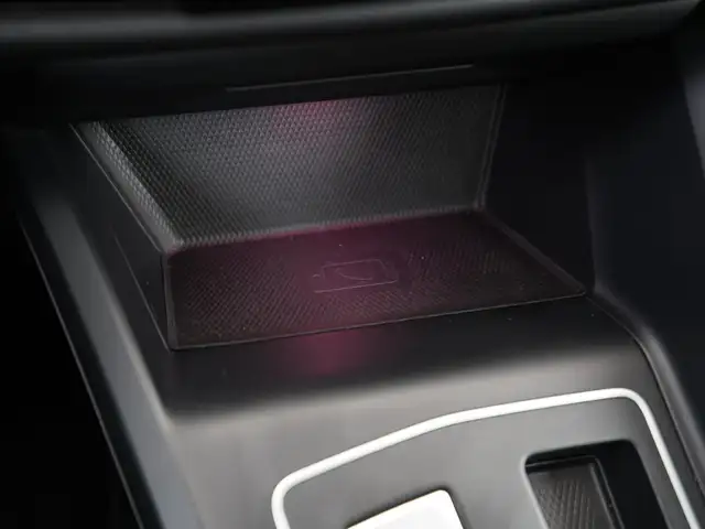Volkswagen Golf view 12
