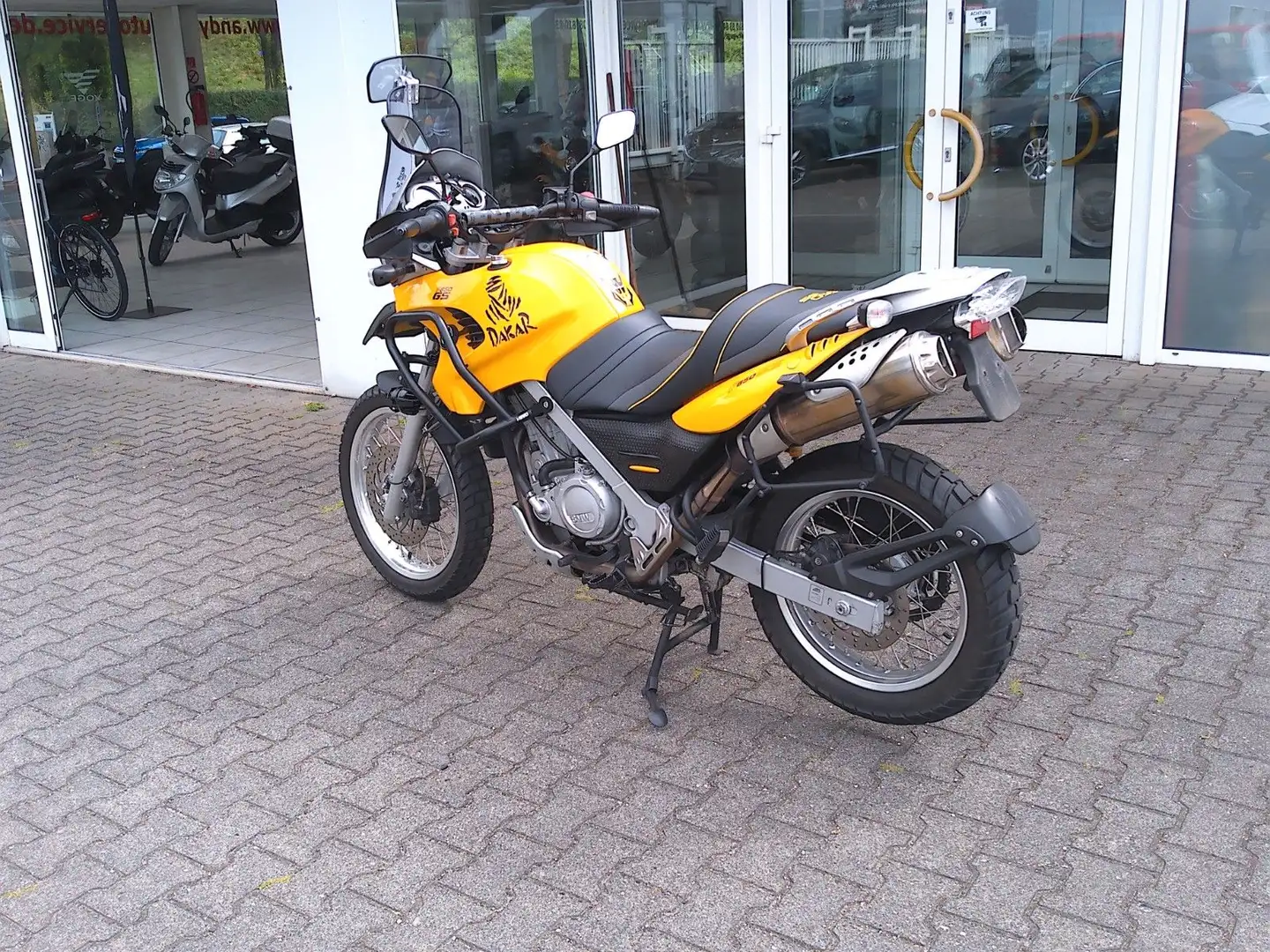 BMW F 650 GS Jaune - 2