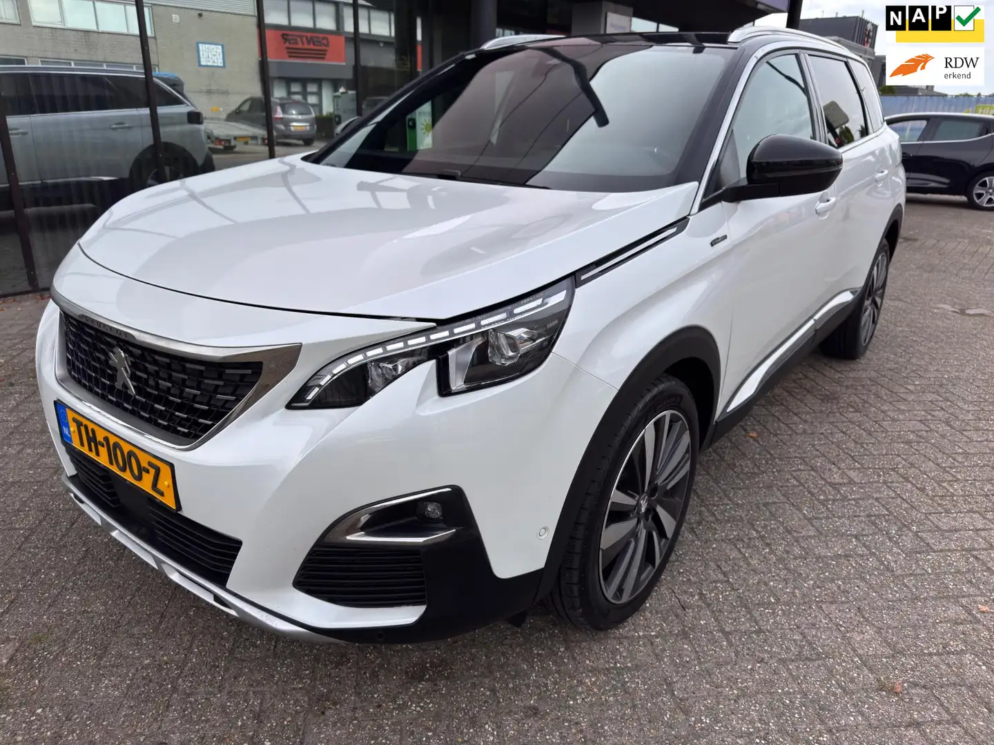 Peugeot 5008 1.2 PureTech GT-Line / 7-pers / Leder bekl. / Navi Blanc - 1