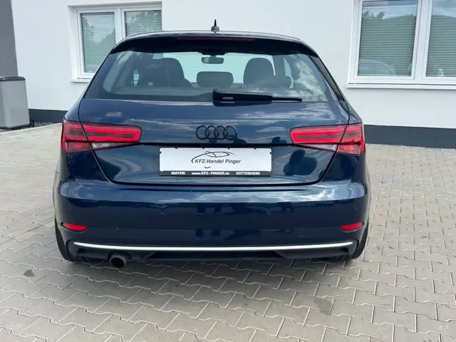 Audi A3 view 7
