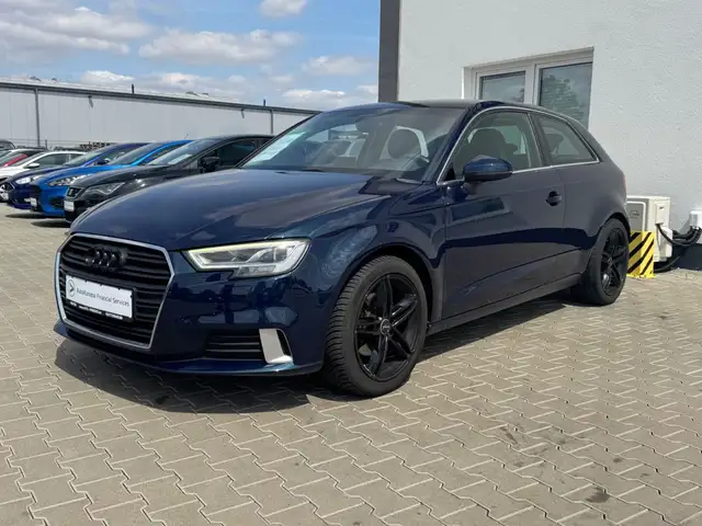 Audi A3 view 3