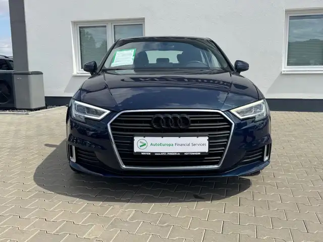 Audi A3 view 4