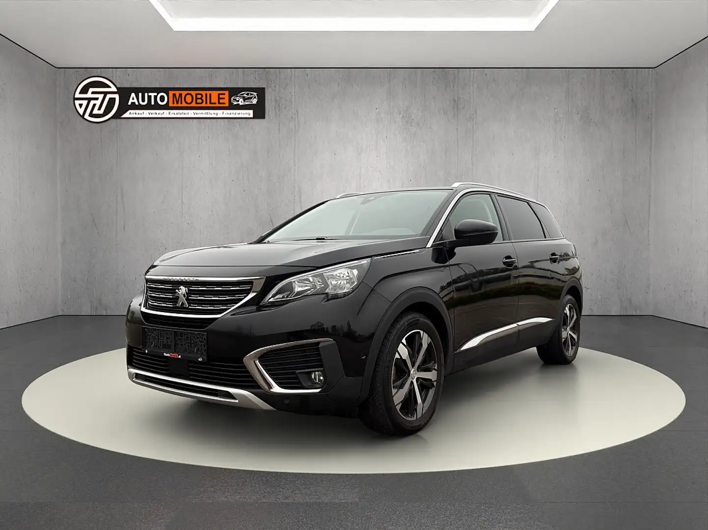 Peugeot 5008 1,2 PureTech 130 S&S EAT6 Allure Zwart - 1