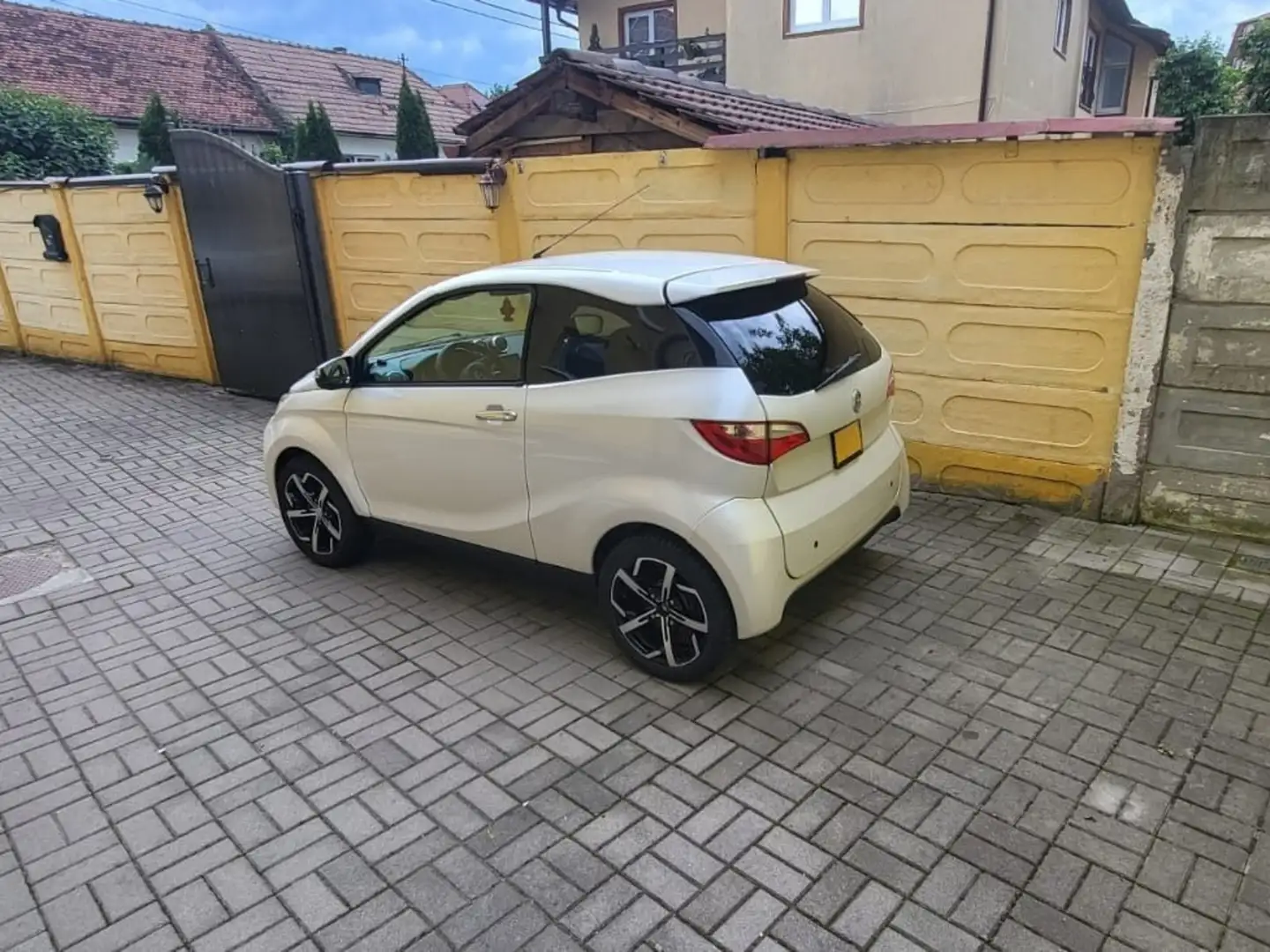 Aixam Coupe Elektroauto Weiß - 2