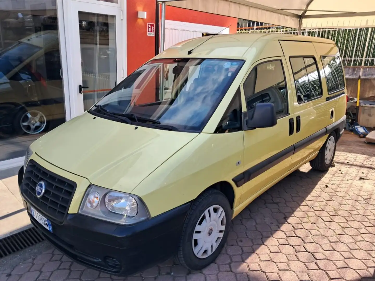 Fiat Scudo 2.0 JTD 9 posti km. originali Jaune - 1