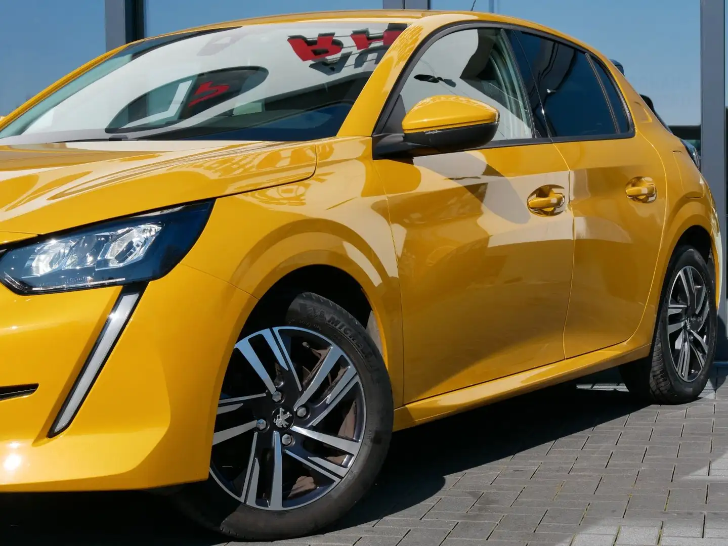 Peugeot 208 Allure Pack R-KAMERA AHK LED Желтый - 2