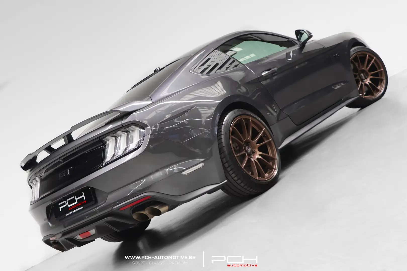 Ford Mustang Fastback 5.0 V8 GT 450cv Aut. - Garantie Ford 2027 Grijs - 2