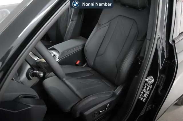 BMW X3 view 14