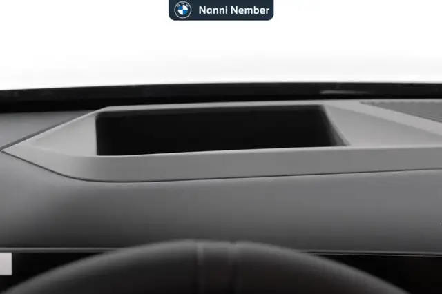 BMW X3 view 9