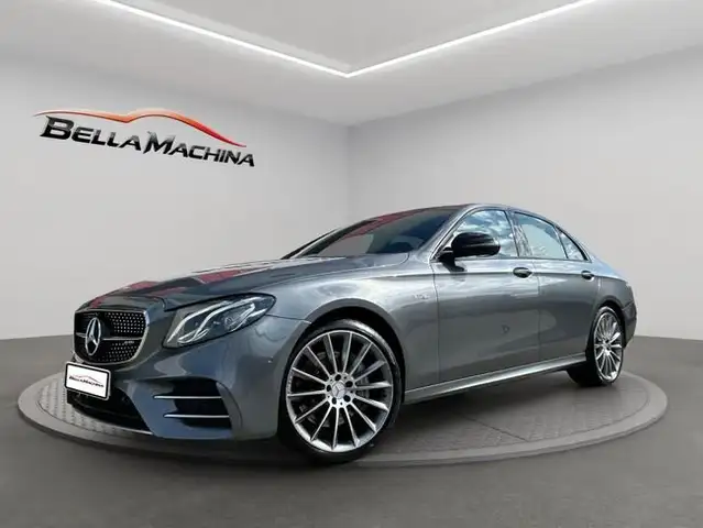 Mercedes-Benz E 43 AMG